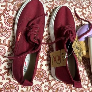 L&W Maroon shoes